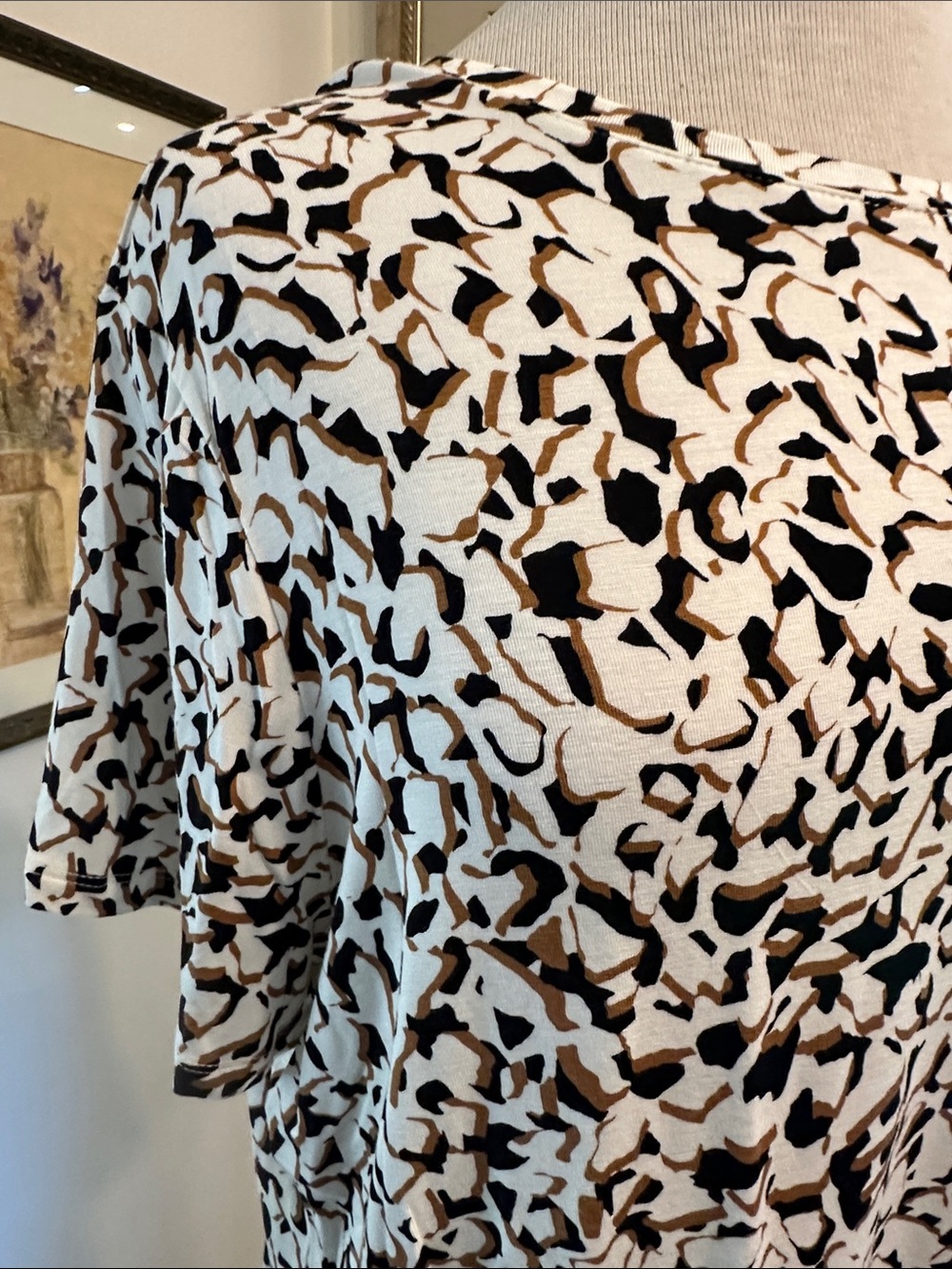 NINE WEST Soft Spun Short Sleeve Cream/Black/Camel Pattern Top XXL - Picture 3 of 11